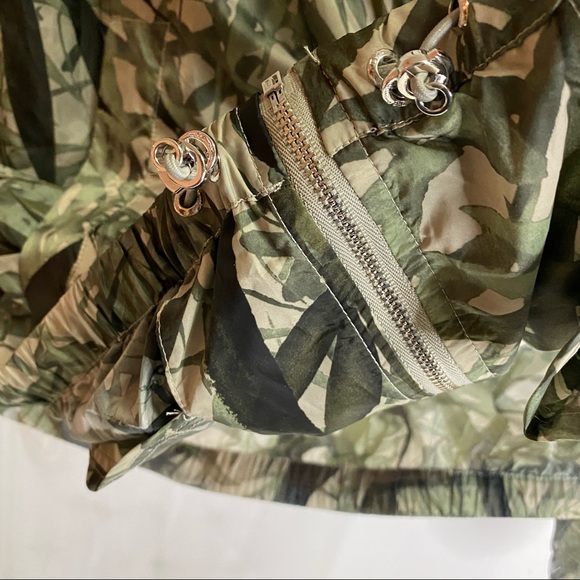 NEW Massimo Dutti Light Packable Jacket Sz XL - Picture 4 of 11